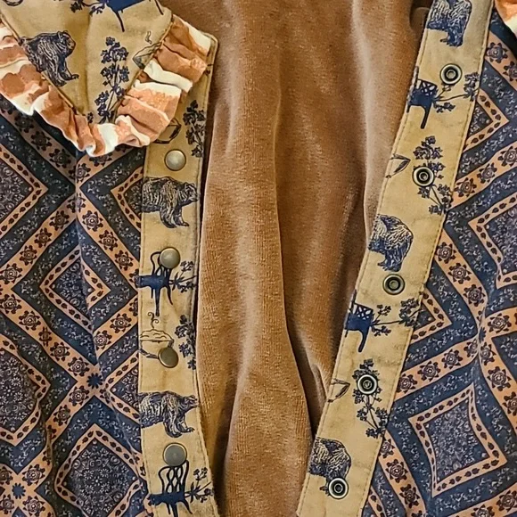 Kate Quinn Button Up light jacket - Picture 8 of 9